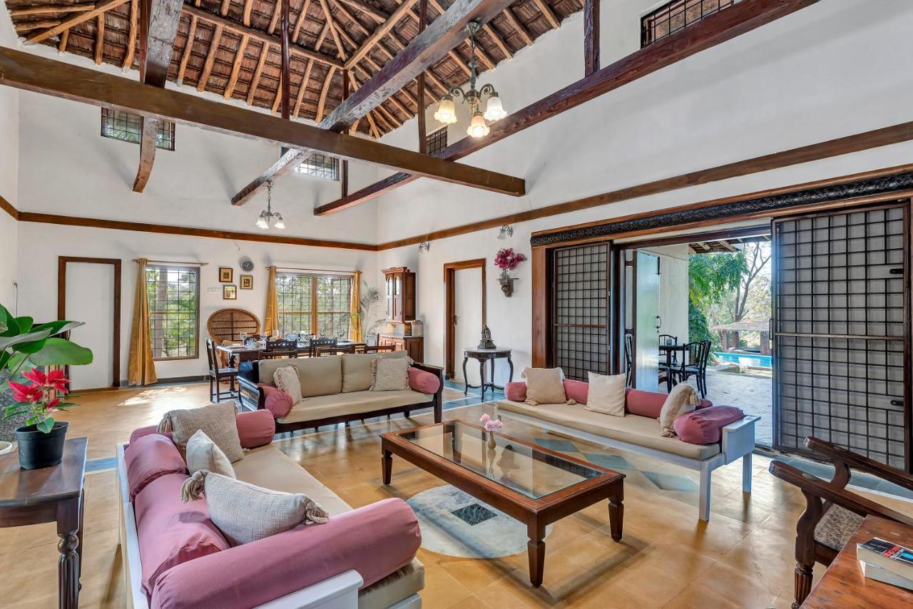 Saffronstays Laburnum House, Wada - Palghar ภายนอก รูปภาพ