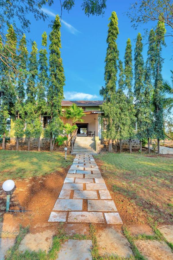 Saffronstays Laburnum House, Wada - Palghar ภายนอก รูปภาพ
